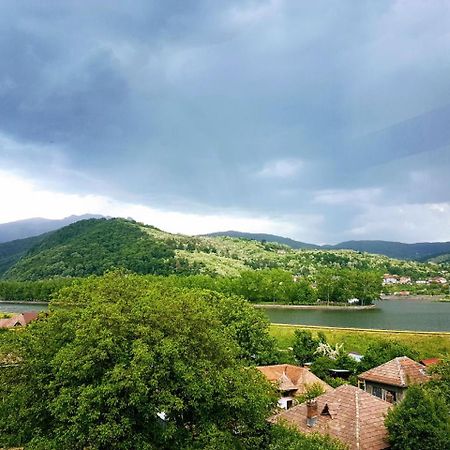 Apartament Belvedere Călimăneşti Exteriör bild