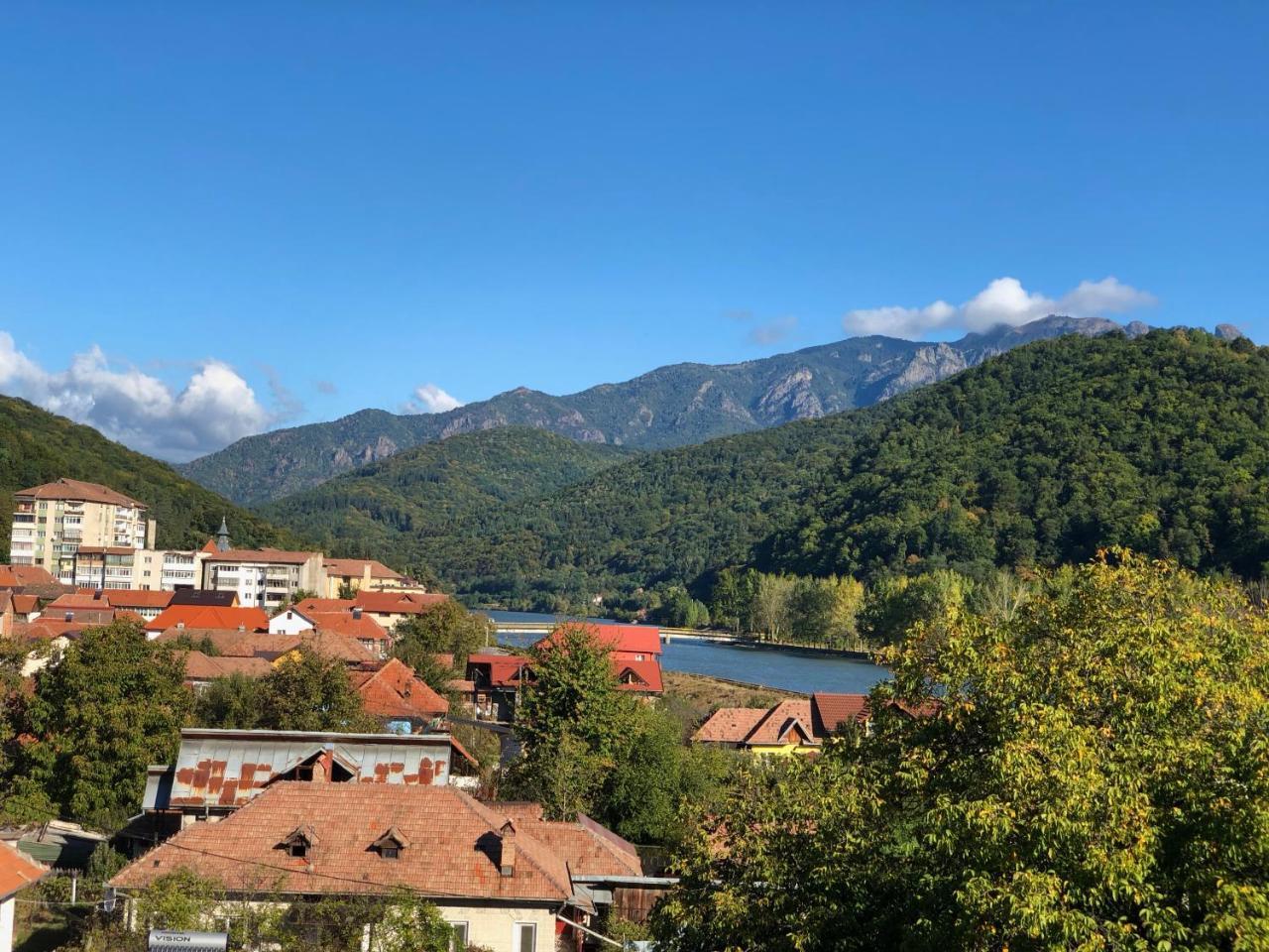 Apartament Belvedere Călimăneşti Exteriör bild